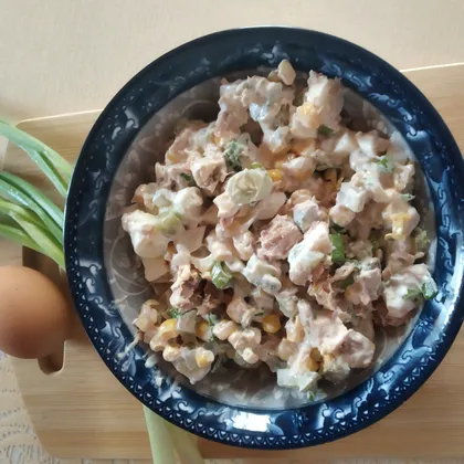 Салат с тунцом