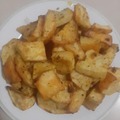 Картофель, запеченный со специями и сметаной