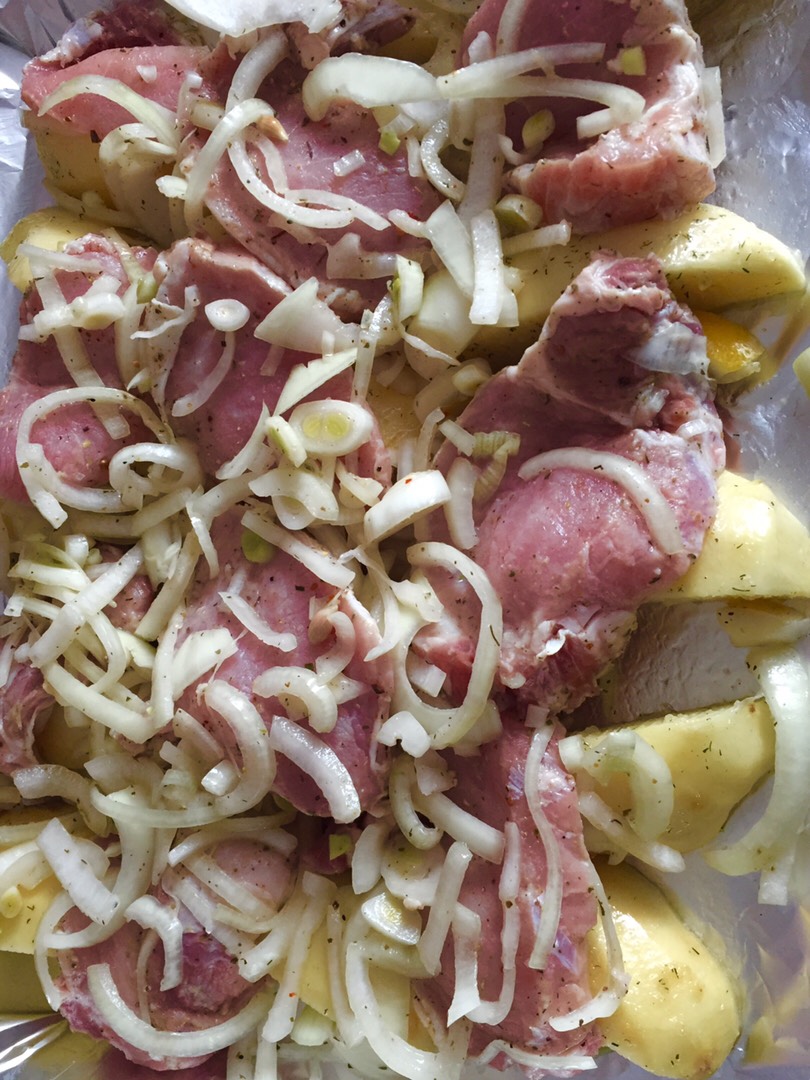 Антрекот из свинины в рукаве в духовке – пошаговый рецепт приготовления с фото