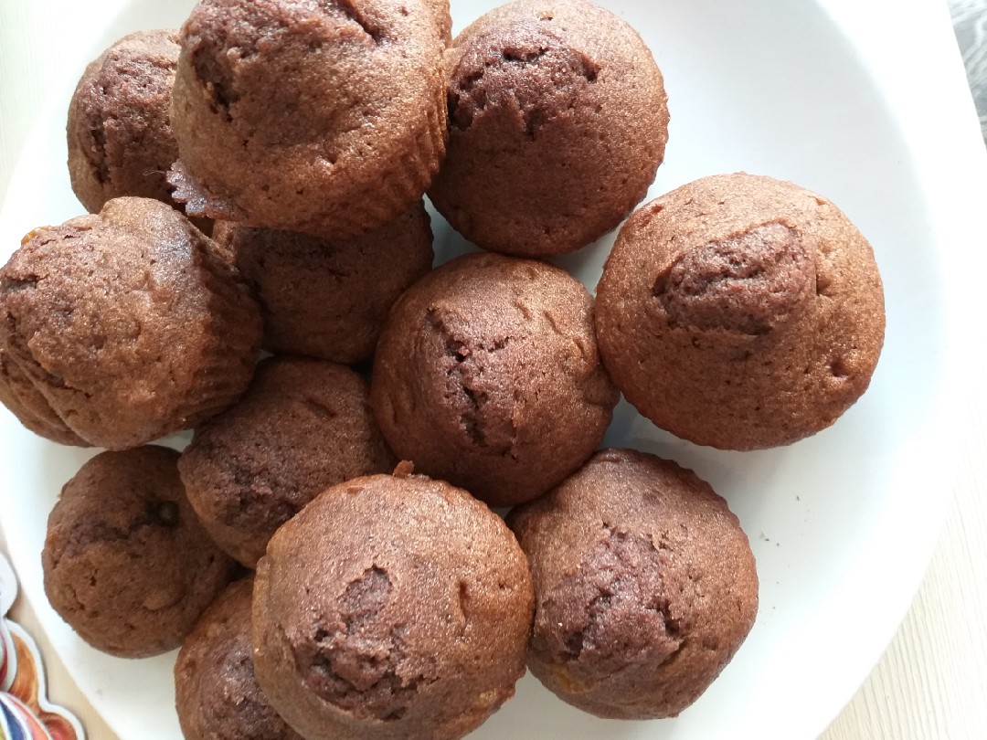 Шоколадный кекс с изюмом и орехами - пошаговый рецепт с фото на Готовим дома