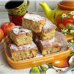 Постная шарлотка с яблоками