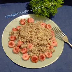 Гречка с сосисками