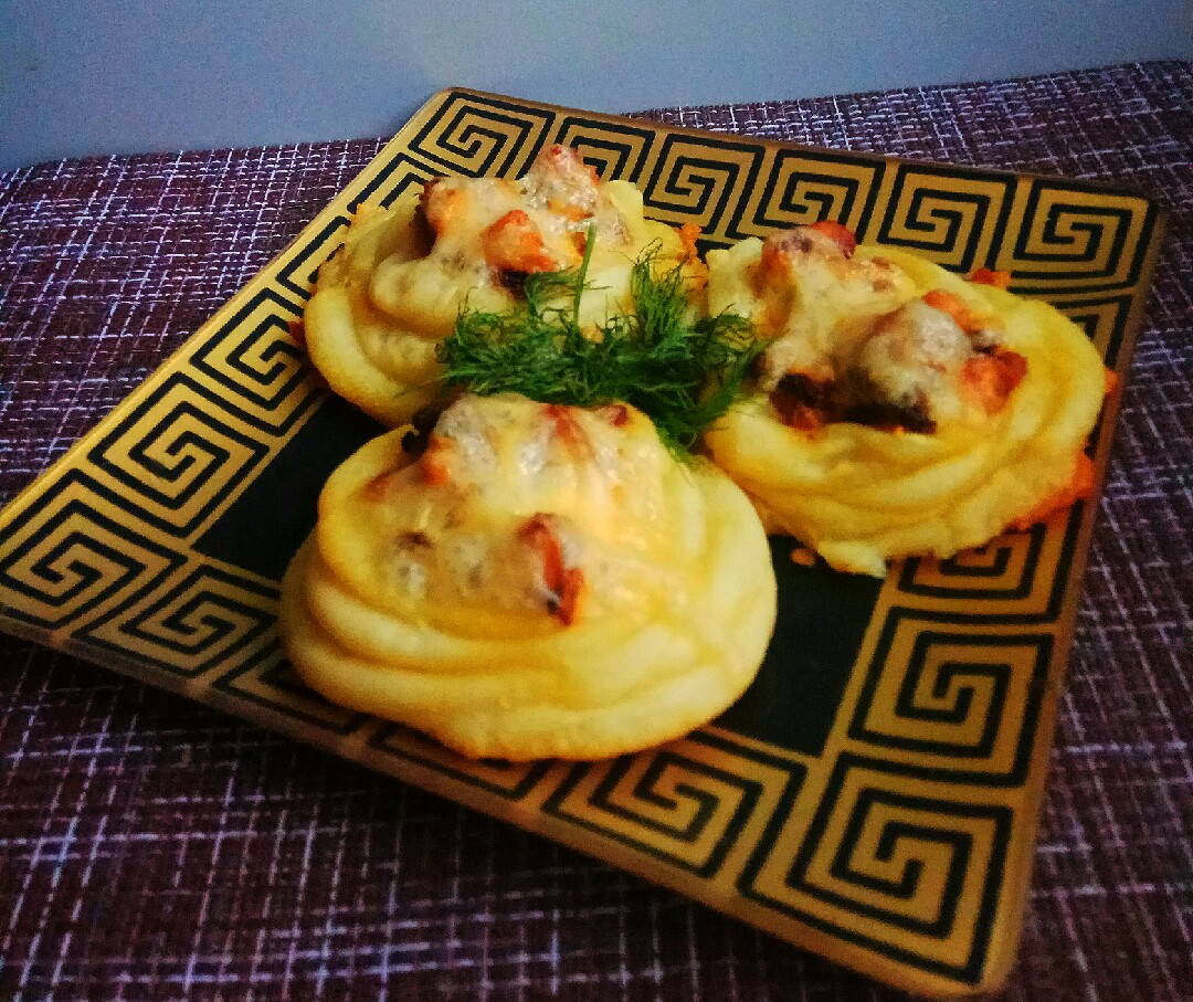 Жюльен в картофельных гнездах