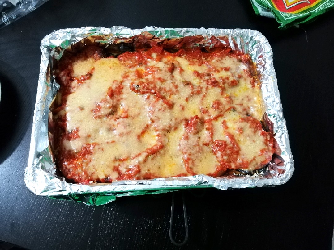 La parmigiana di melanzane. Пармиджана из баклажанов