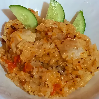 Рис с куриной грудкой и овощами