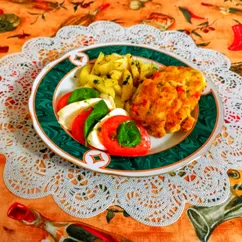 Куриные растрепки с жареным картофелем