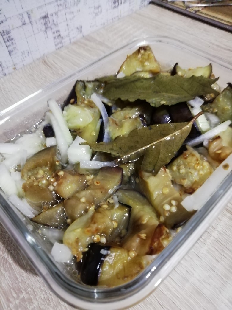 Закусочные баклажаны "как грибы"