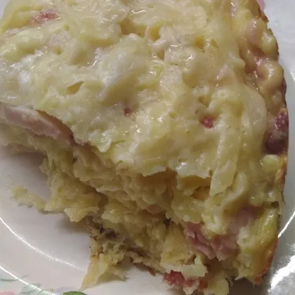 Пирог с капустой, ветчиной и сыром в мультиварке