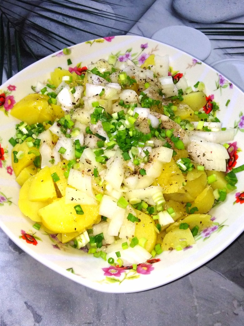 Салат с огурцами, картофелем и треской, пошаговый рецепт с фото на ккал