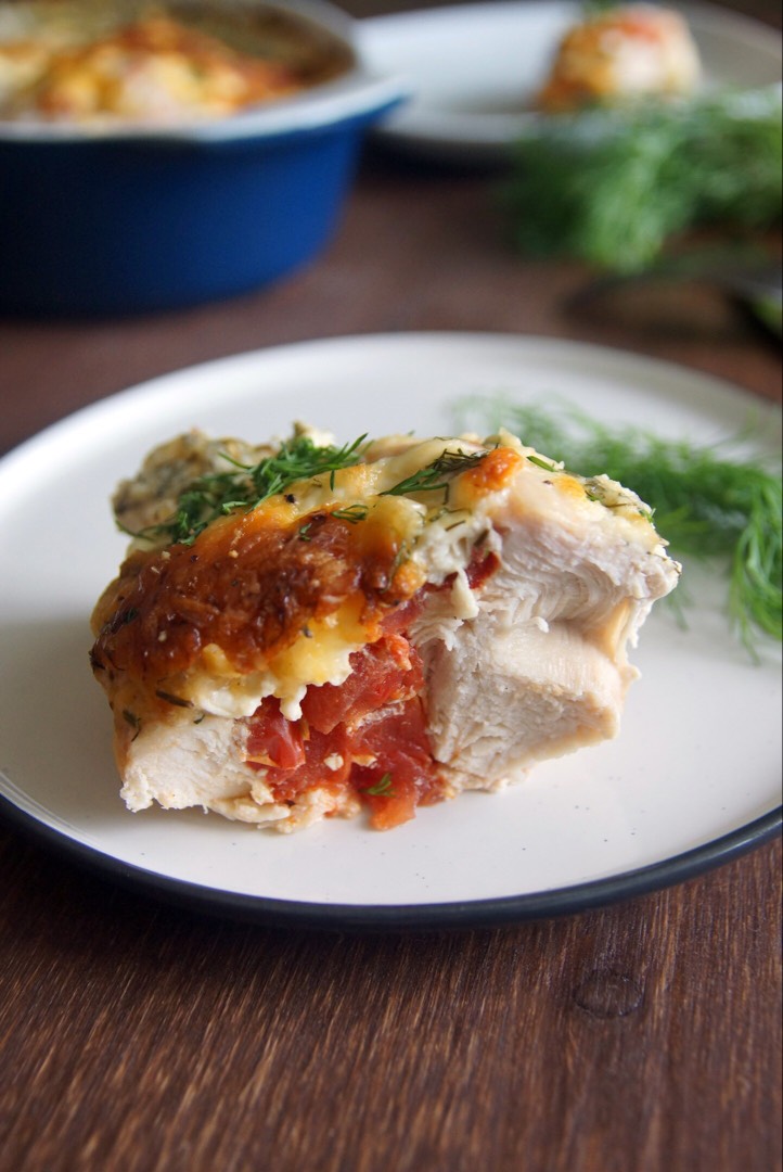 Куриное филе с помидорами и сыром - пошаговый рецепт с фото на sapsanmsk.ru