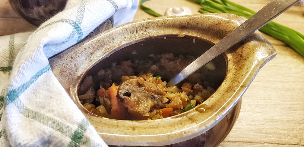 ••• Греча с шампиньонами в горшочке •••