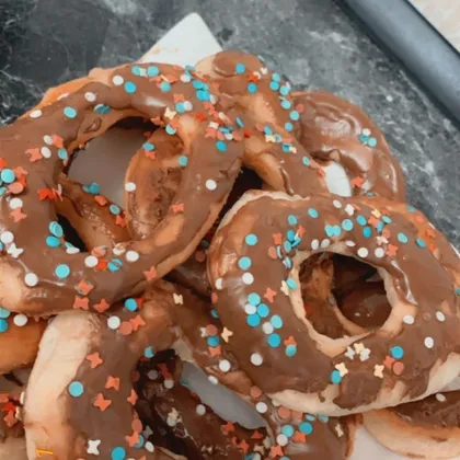 Сладкие пончики 🍩