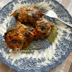 Минтай под маринадом из овощей на сковороде 