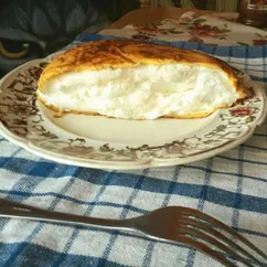 Воздушный омлет "Пуляр" (Omelette a la Mère Poulard)