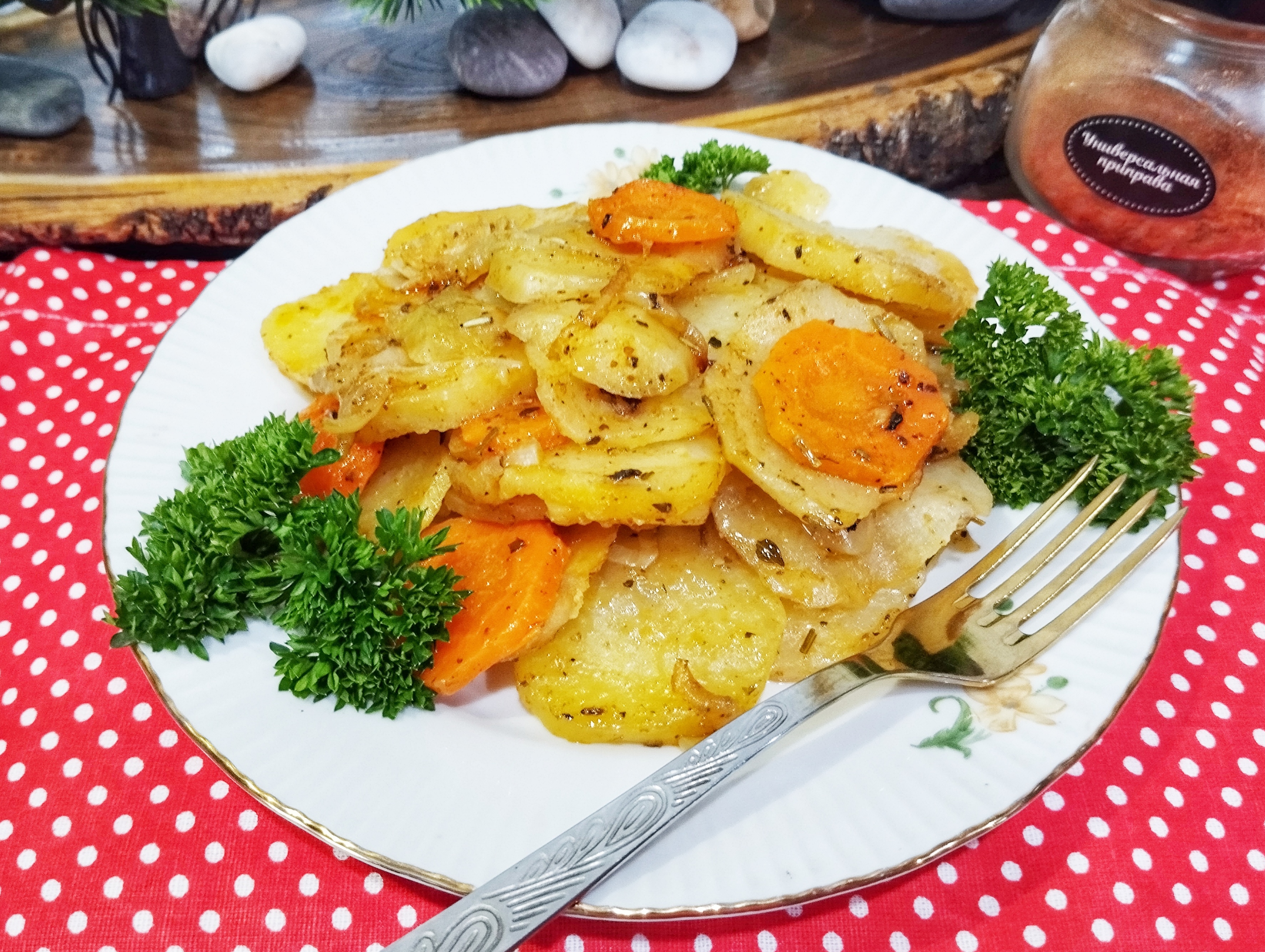 Картофель с овощами в рукаве