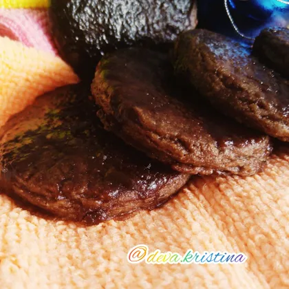 Печенье в шоколадной глазури
