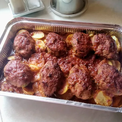 Котлетки с картофелем, запечённые в духовке