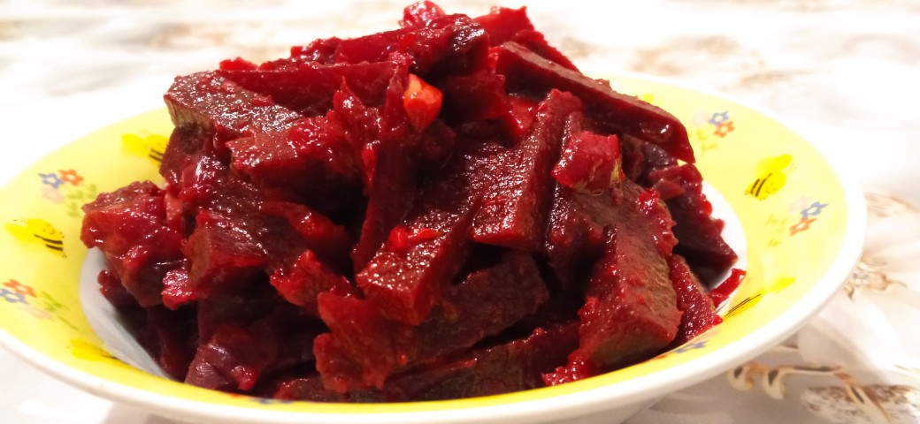 Свекла тушëная с овощами