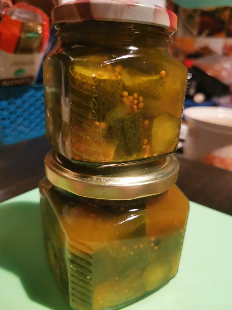 Медовые огурчики