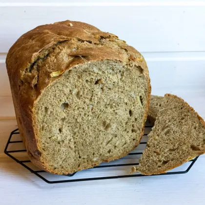 Луково-горчичный хлеб на солоде в хлебопечке