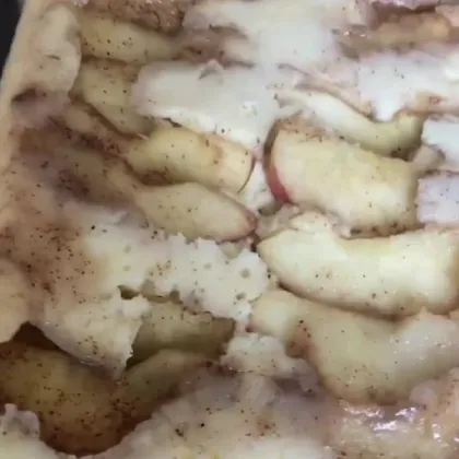 Яблочный пирог в микроволновке