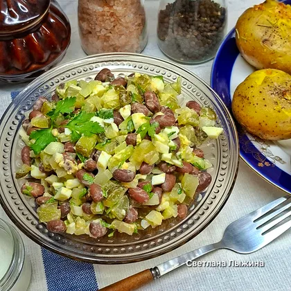 Салат "Экономный" с фасолью