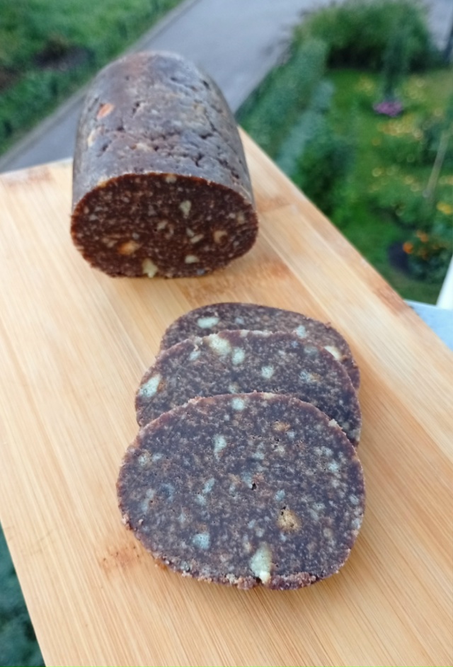 Шоколадная колбаса из советского детства