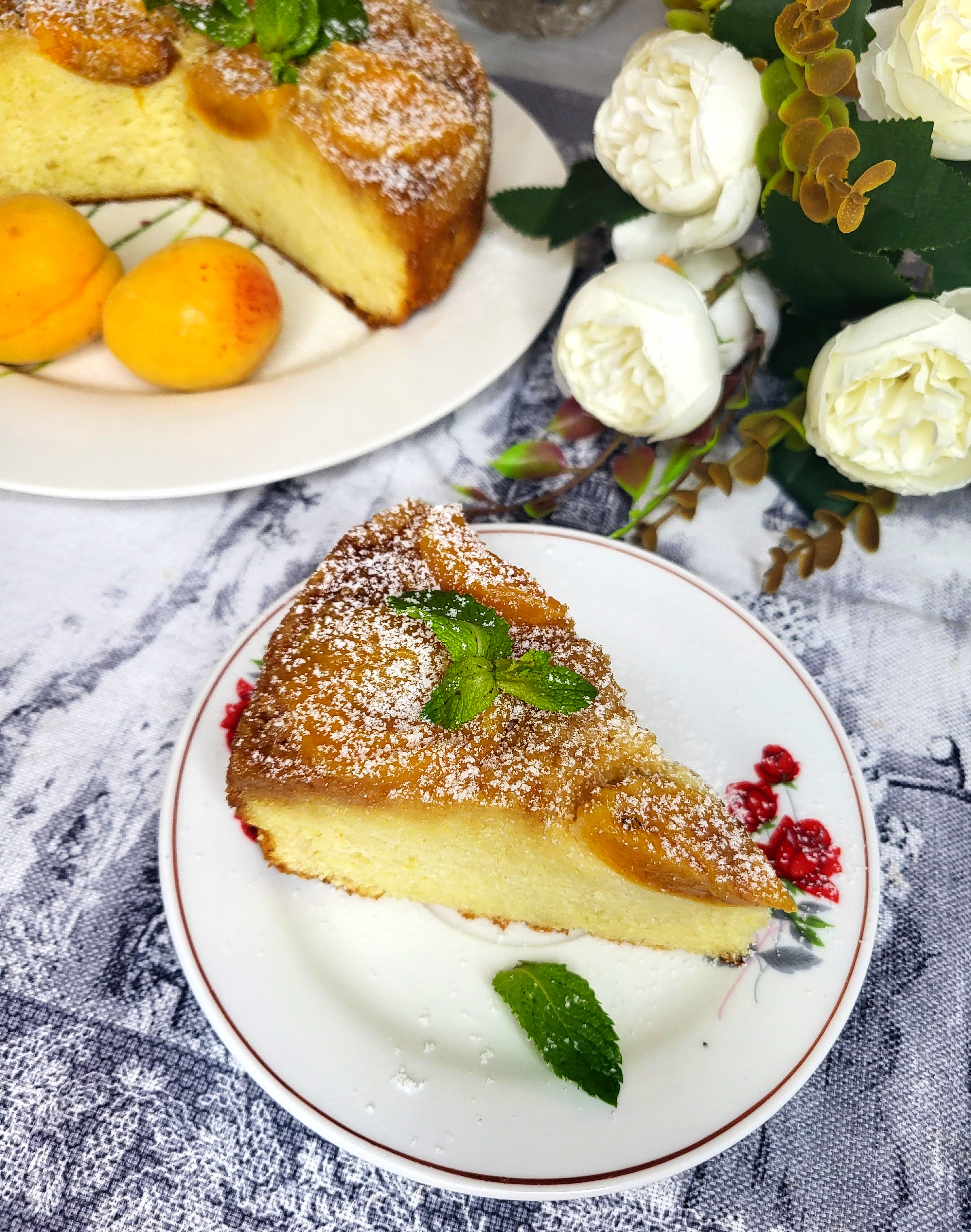 Кекс с абрикосами и шафраном