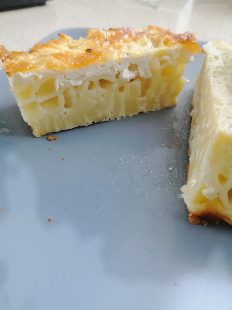 Запеканка из макарон и творога в яично-сырной заливке