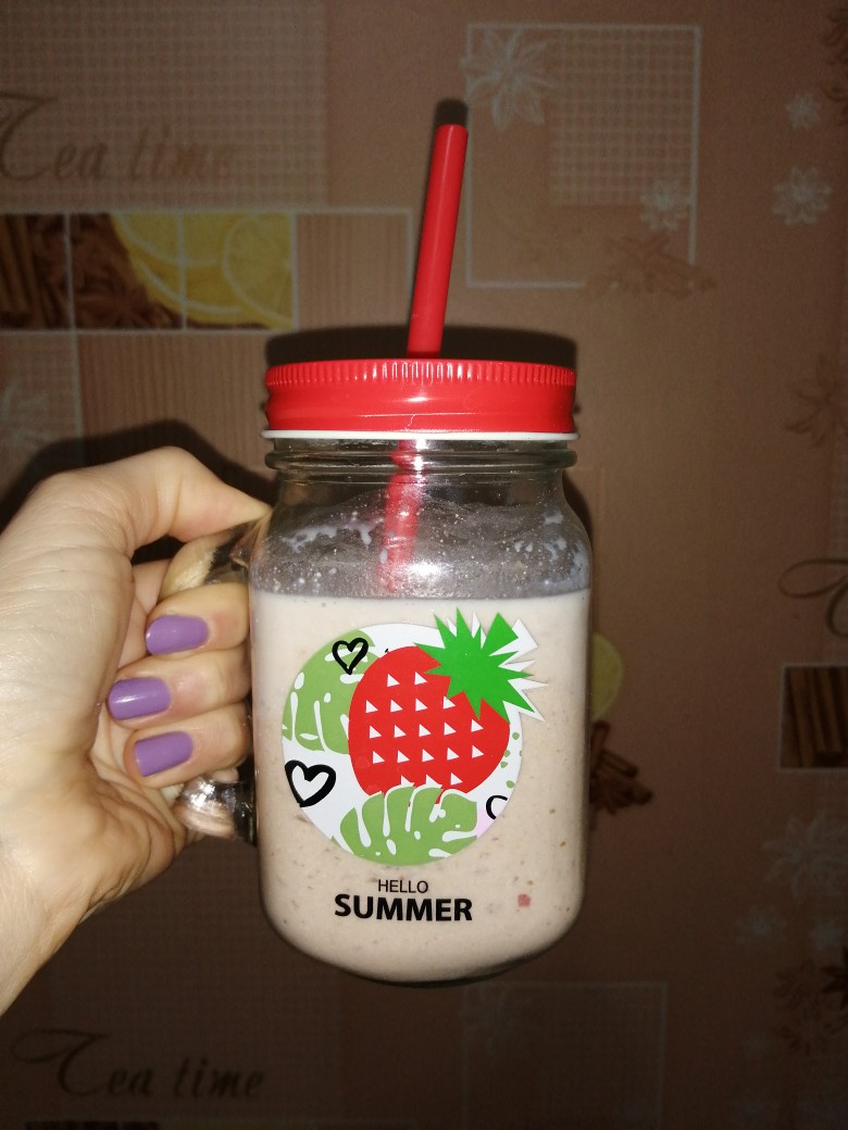 Белковый коктейль с клюквой