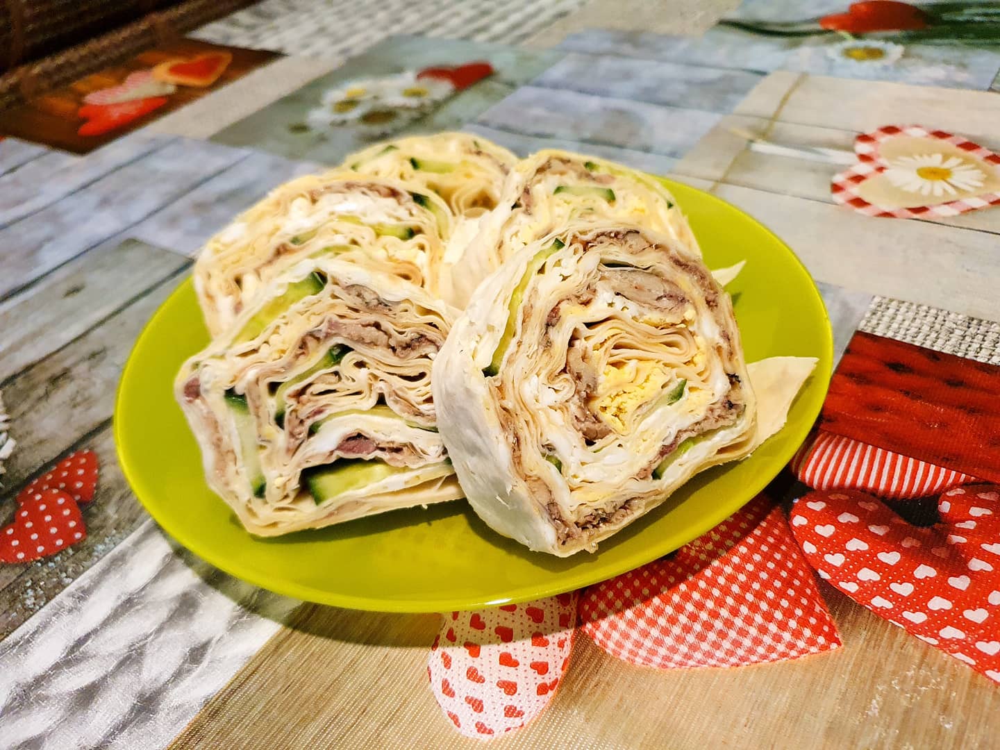 Рулет из лаваша