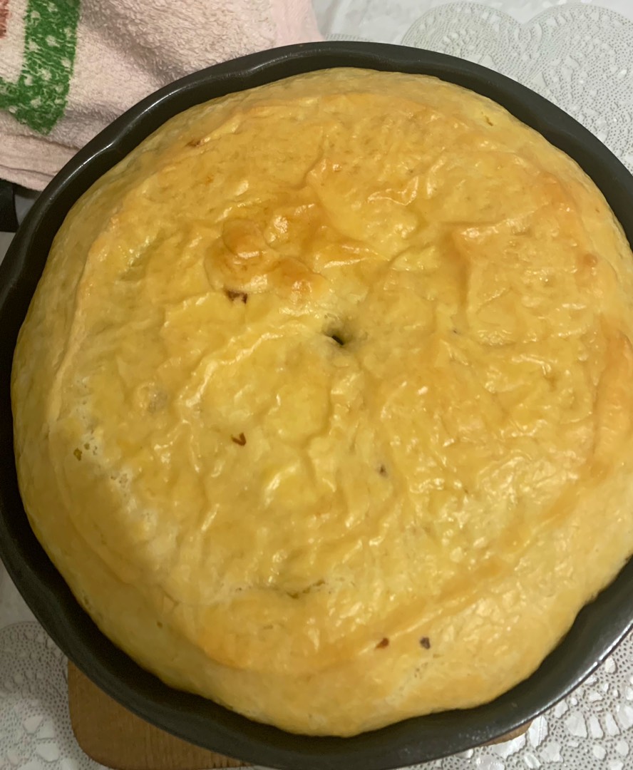 Пирог с мясом и картошкой в духовке из дрожжевого теста