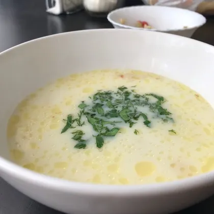 Сырный суп с чесночными галушками