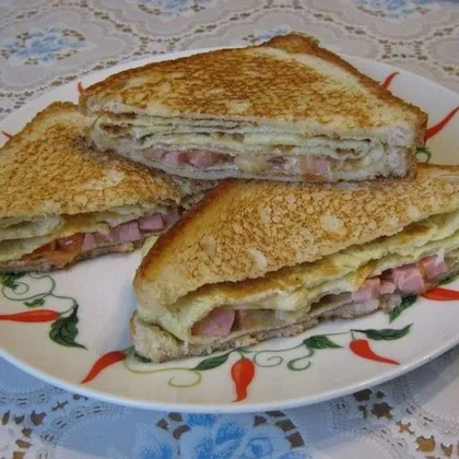 Сандвичи с начинкой на завтрак