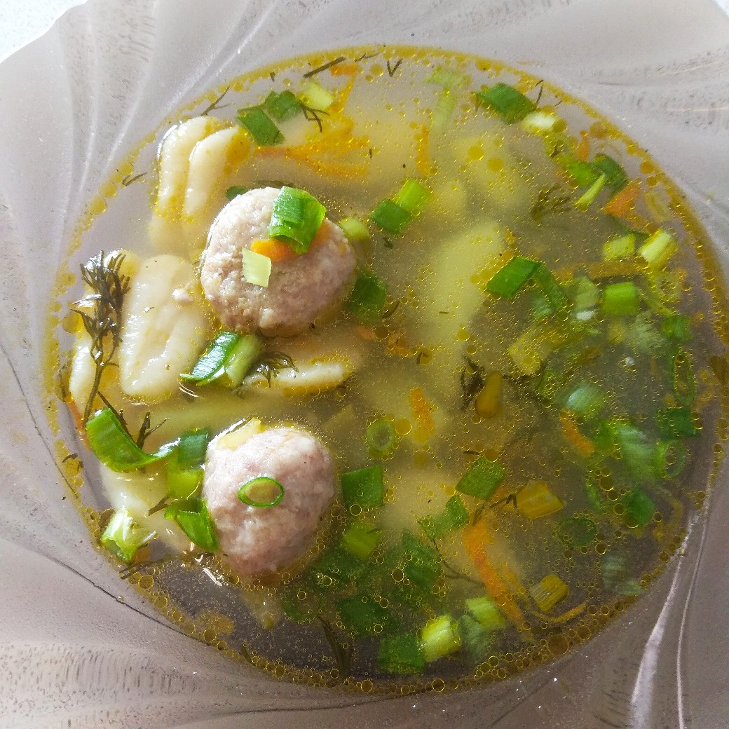 Суп с фрикадельками из свинины и клецками – пошаговый рецепт приготовления с фото