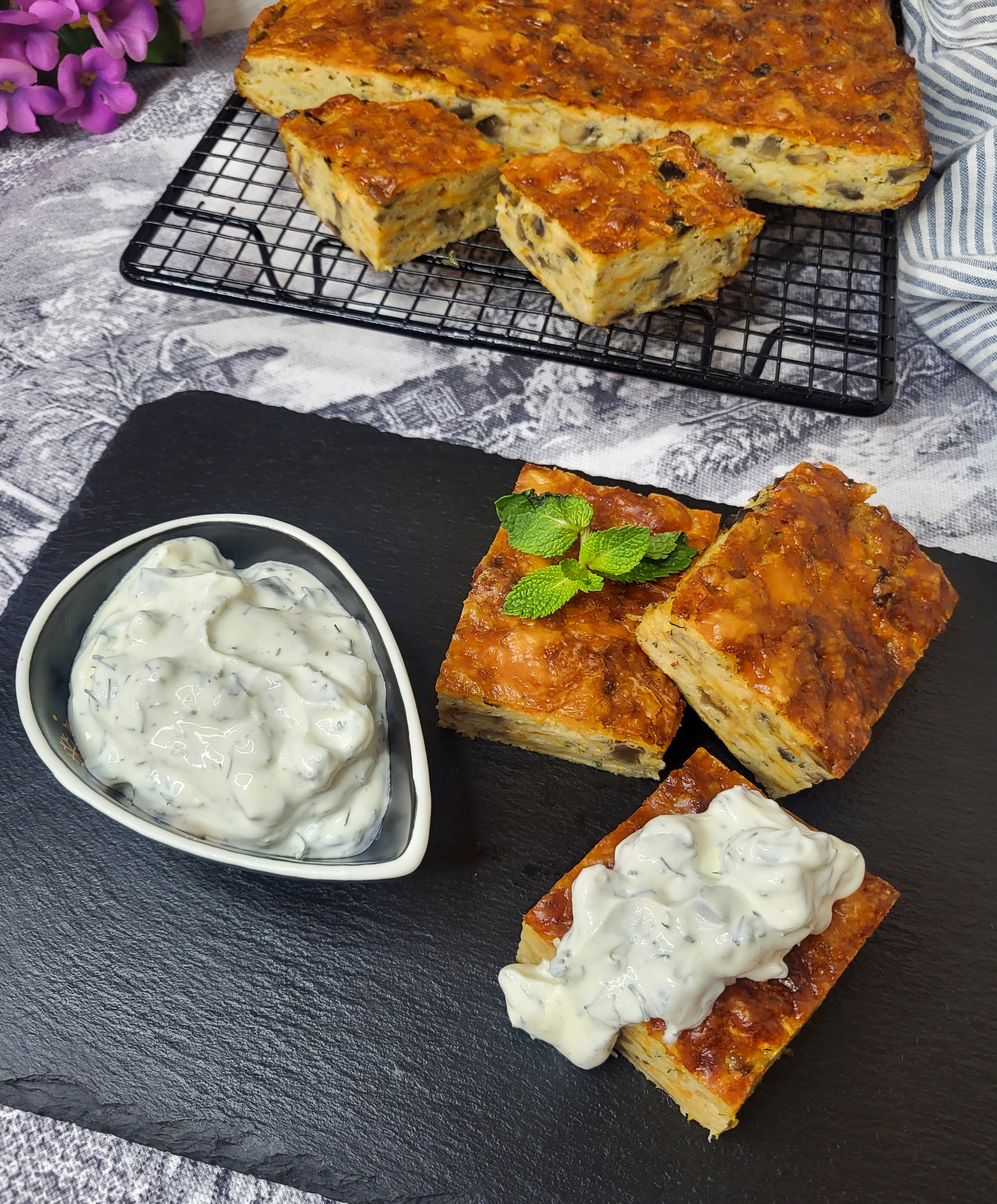 Гратен с овощами и соусом тартар