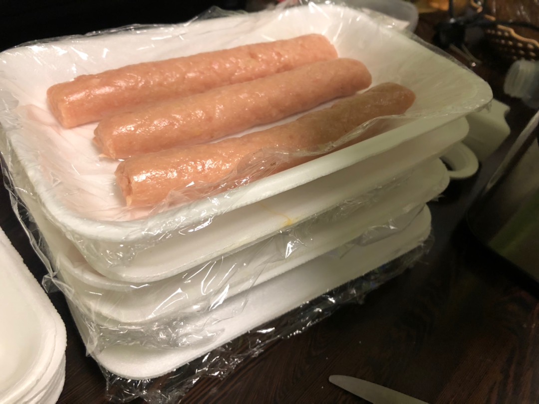 Домашние сосиски в силиконовой форме — рецепт с фото пошагово