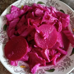 Квашеная капуста с овощами в рассоле с горчицей