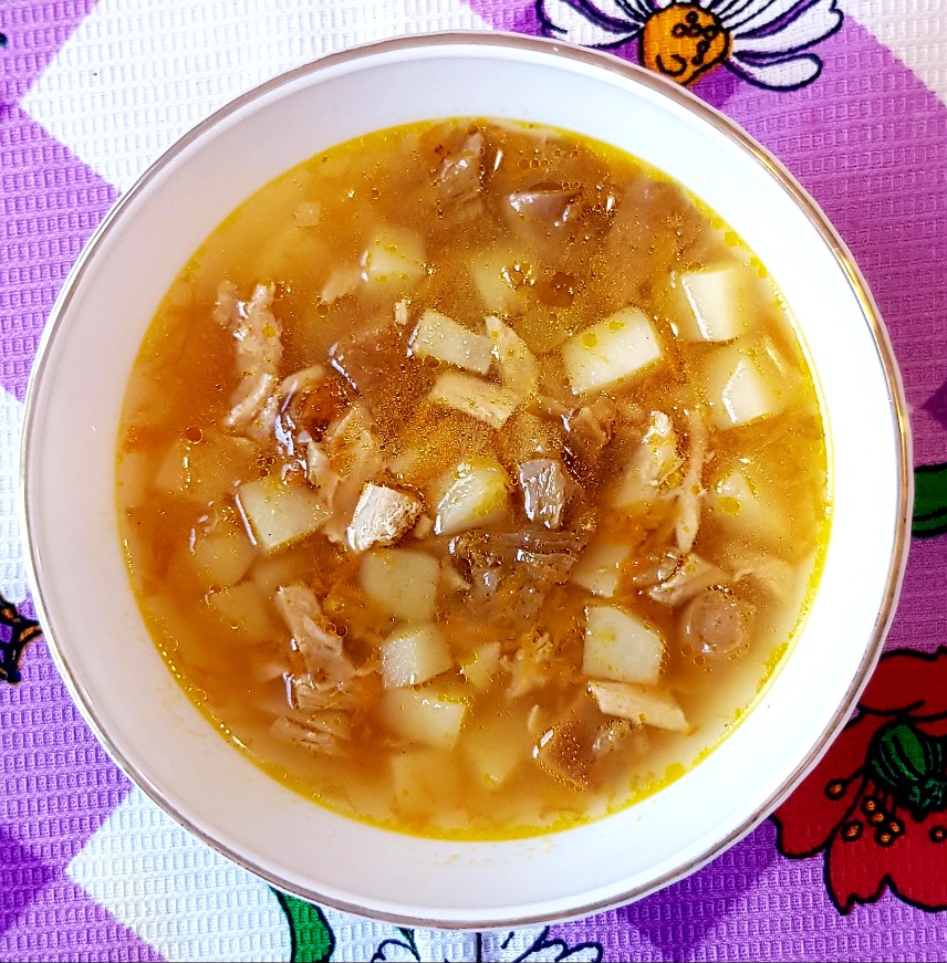 Картофельный суп на курино - грибном бульоне