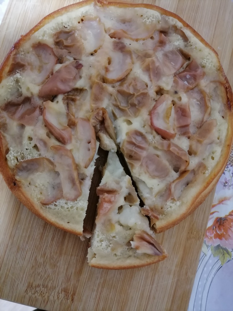 Шарлотка в мультиварке