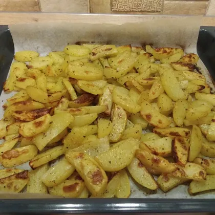 Запеченный картофель по-деревенски