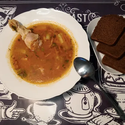 Суп с варено-копченой свиной грудинкой и пшеном
