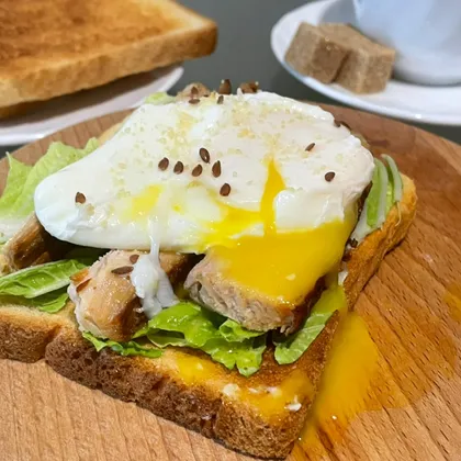 Бутерброд 🥪 с яйцом-пашот
