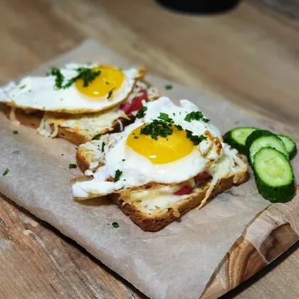 Горячее бутерброды с яйцом