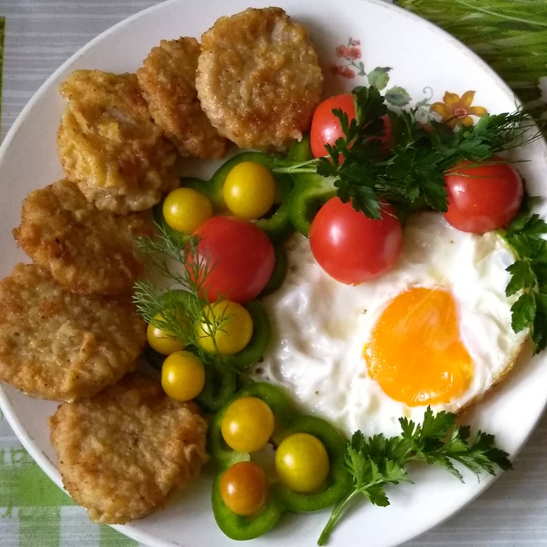 Жареные фаршированные яйца – пошаговый рецепт приготовления с фото