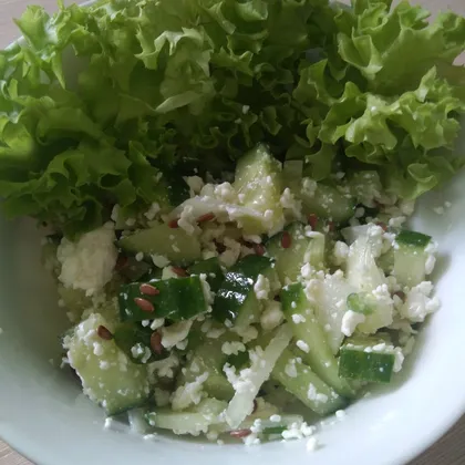 Легкий  салатик с творогом и огурцом для полезного перекуса