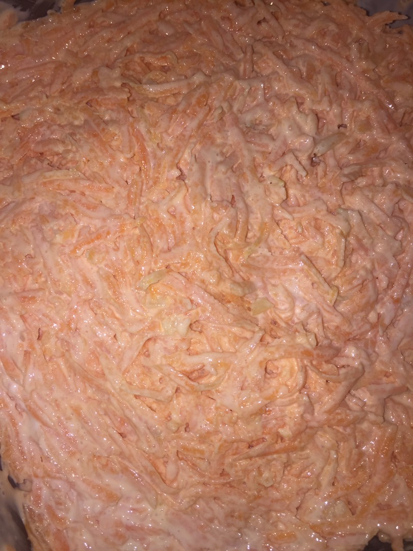 Салат «Морковь с чесноком»