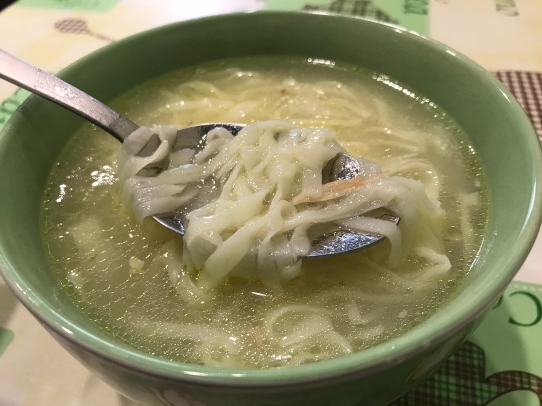 Как сделать домашнюю лапшу для супа своими руками: подробный рецепт