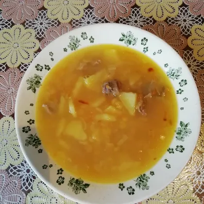 Гороховый суп на свиной косточки