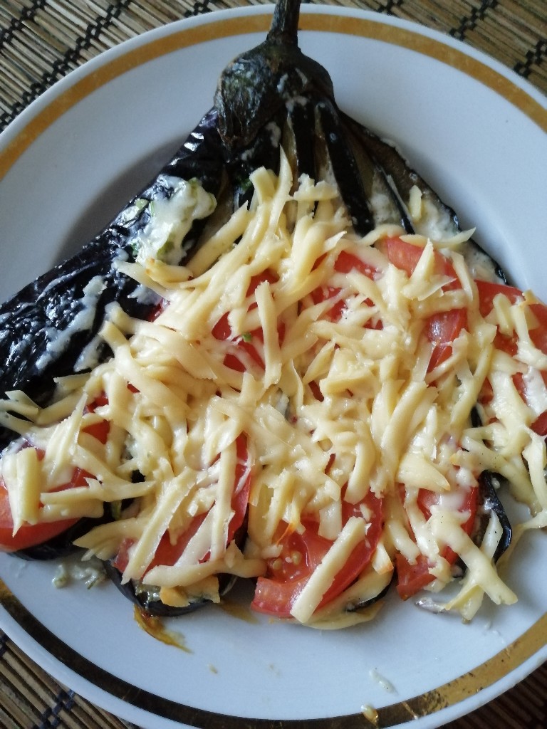 Баклажаны под сыром. 🍆🍅🧀